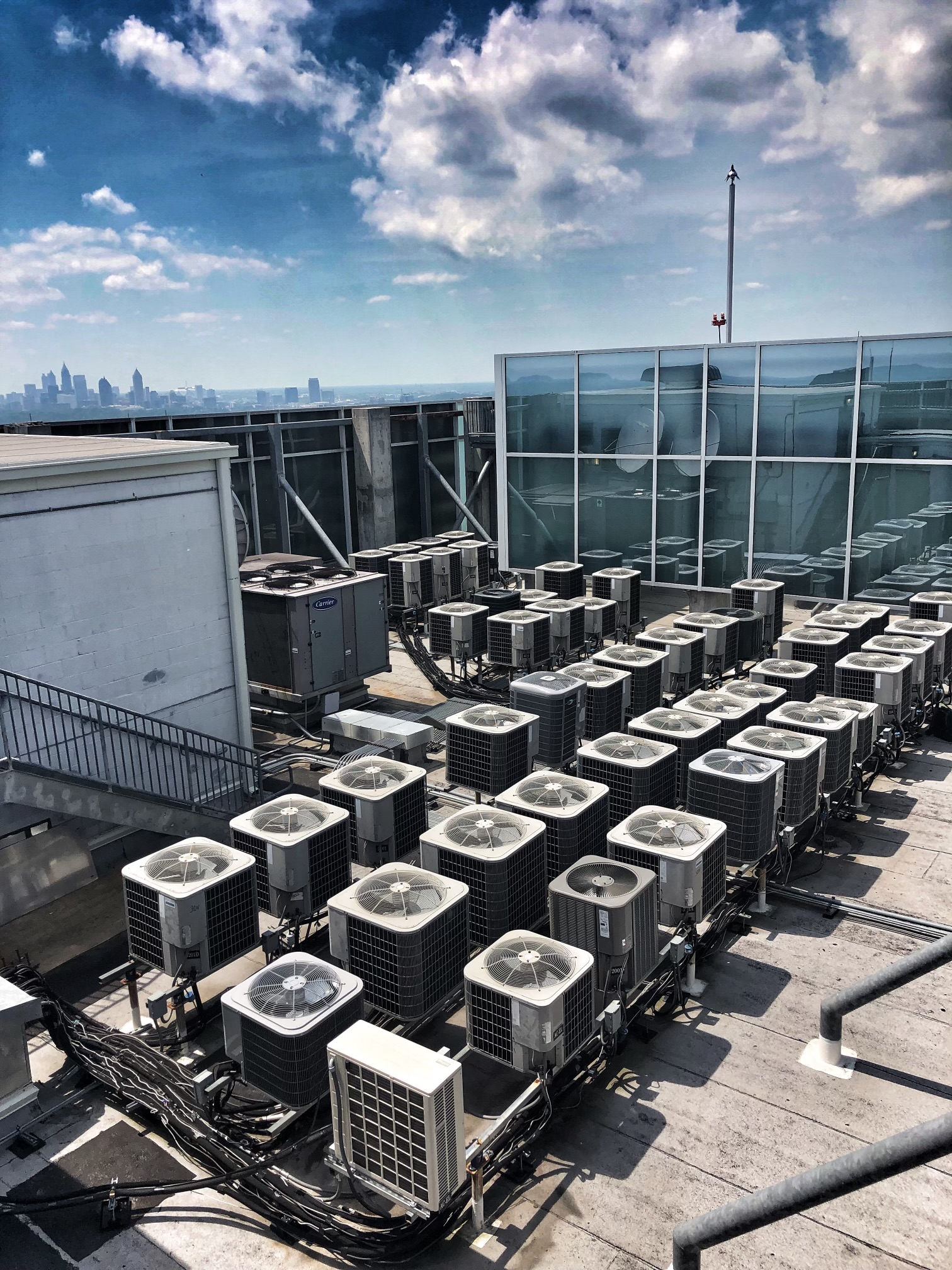 C2H technician on site